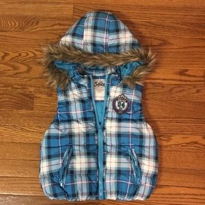 Justice plaid puffer vest w/faux fur hood size 6/7